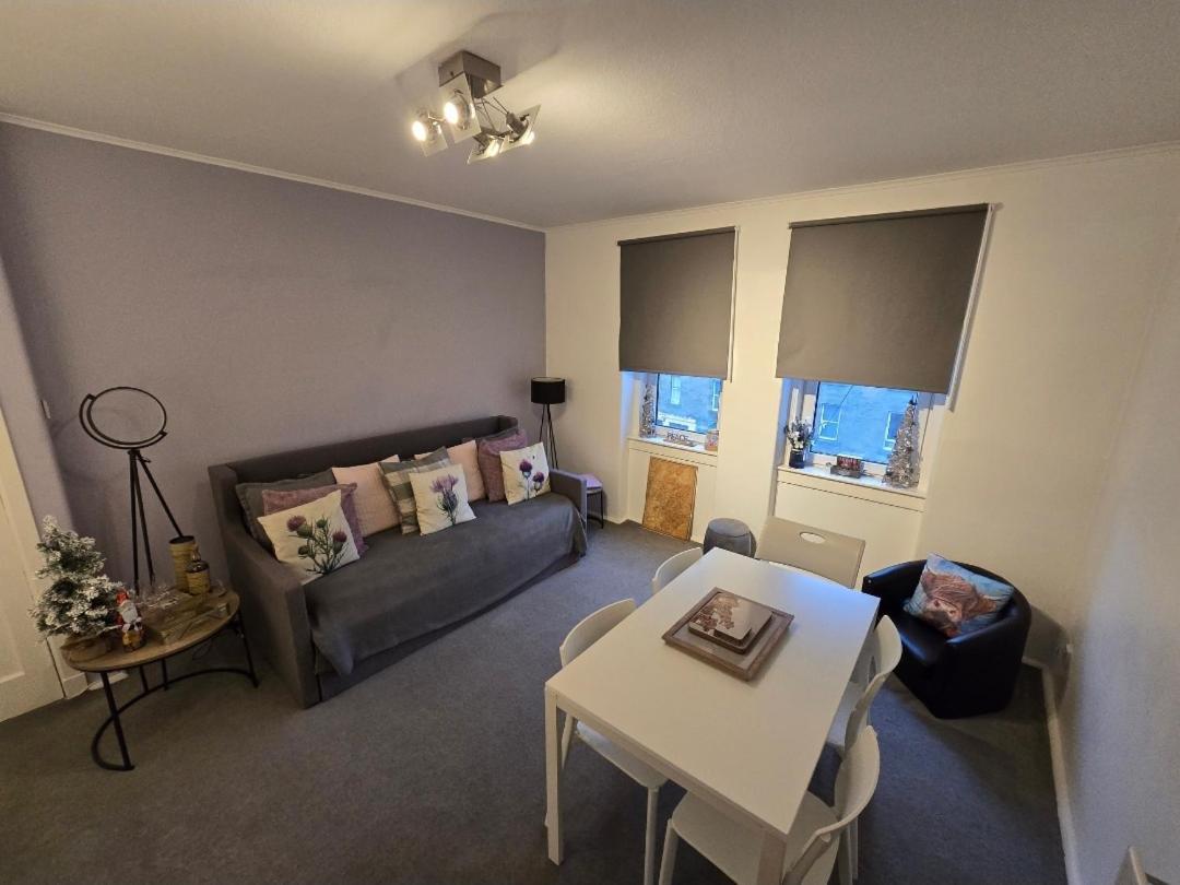 Bespoke Tours Scotland Accommodation @ Morrison Street — Photos 1